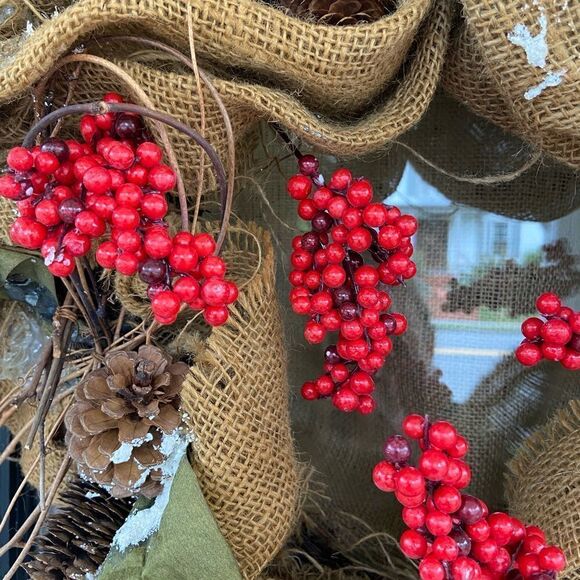 Woodland Christmas Wreath with Pinecones Burlap Twine Faux Berries FARMHOUSE 20” - Picture 2 of 6